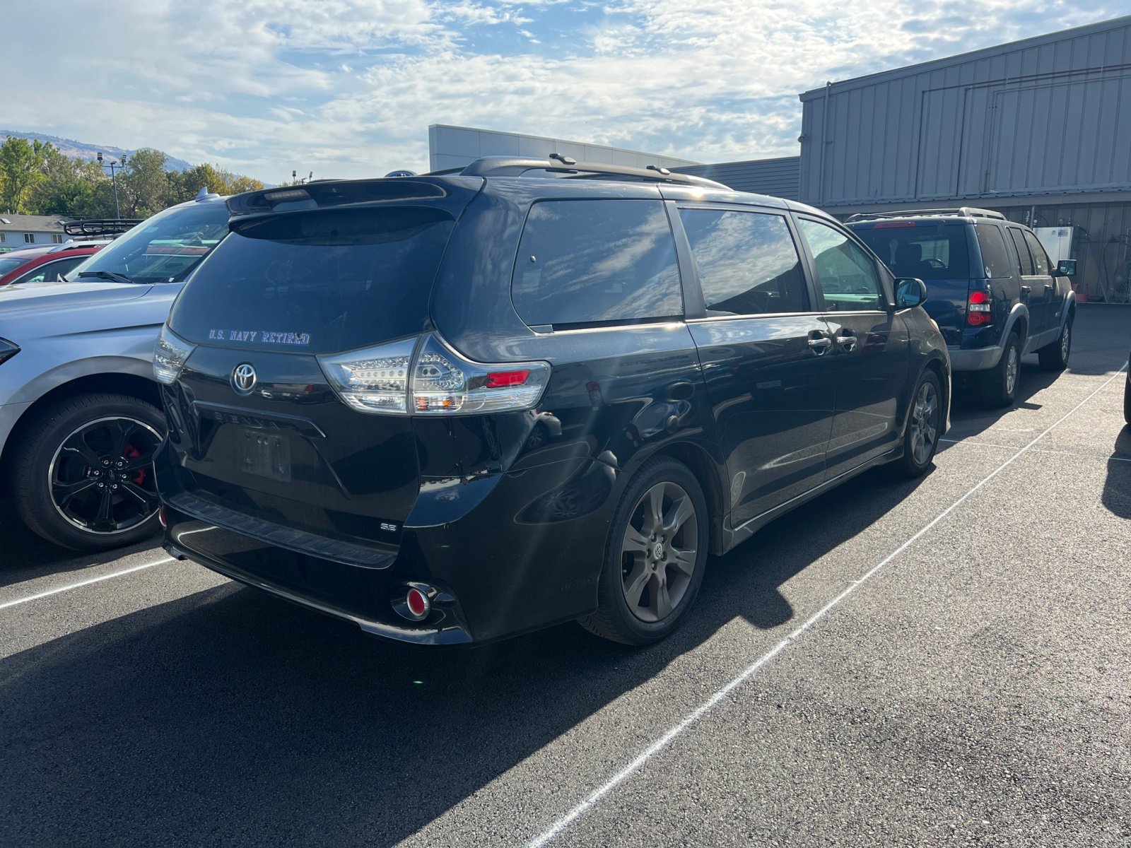 2015 Toyota Sienna SE photo 3