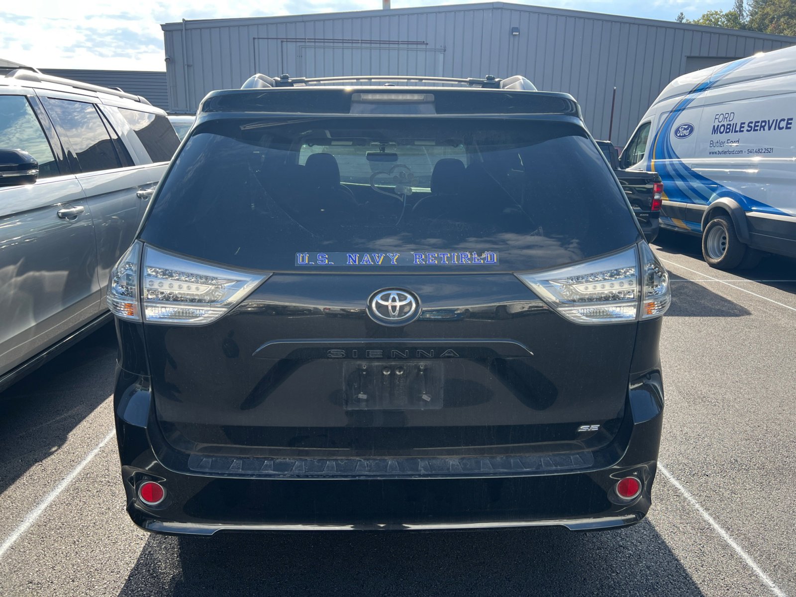 2015 Toyota Sienna SE photo 4