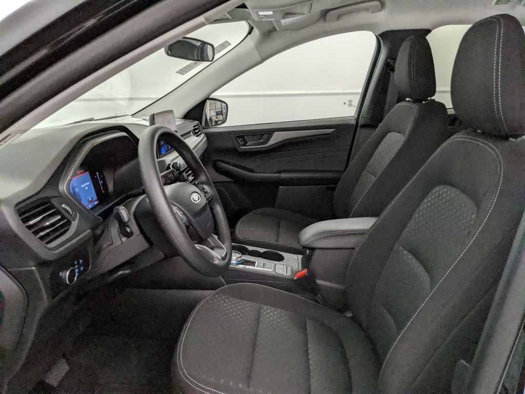 2025 Ford Escape Active photo 16