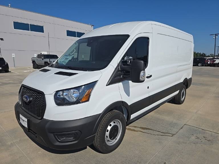 2025 Ford Transit Cargo Van Base