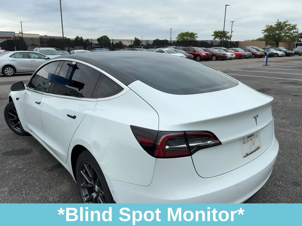 2018 Tesla Model 3 Mid Range photo 4