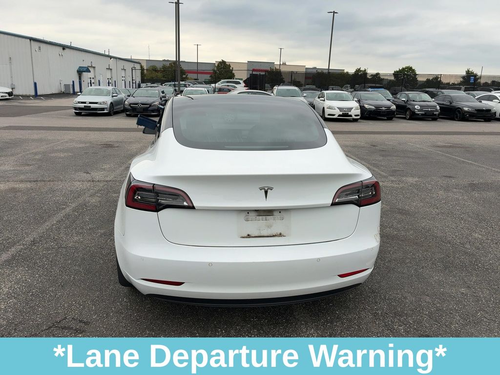 2018 Tesla Model 3 Mid Range photo 5