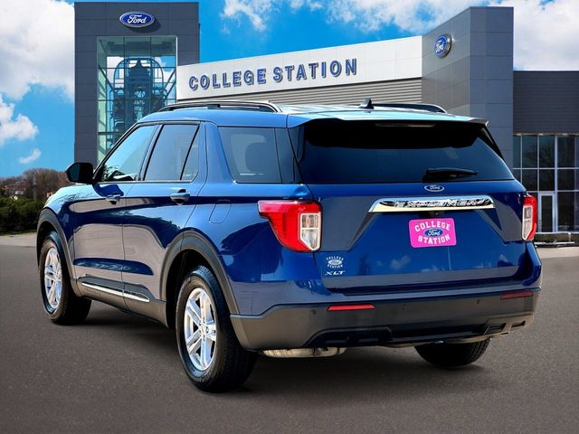 2021 Ford Explorer XLT photo 3