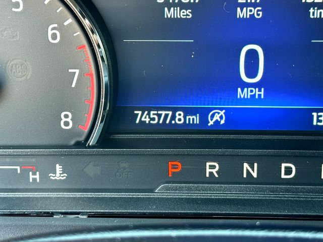 2021 Ford Explorer XLT photo 15