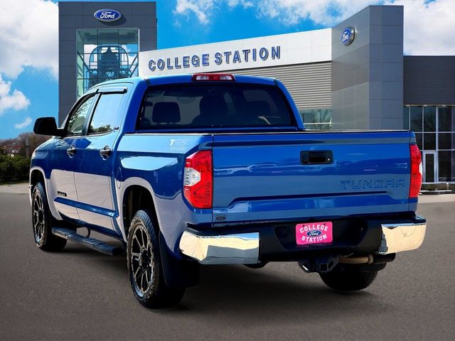 2017 Toyota Tundra SR5 photo 4