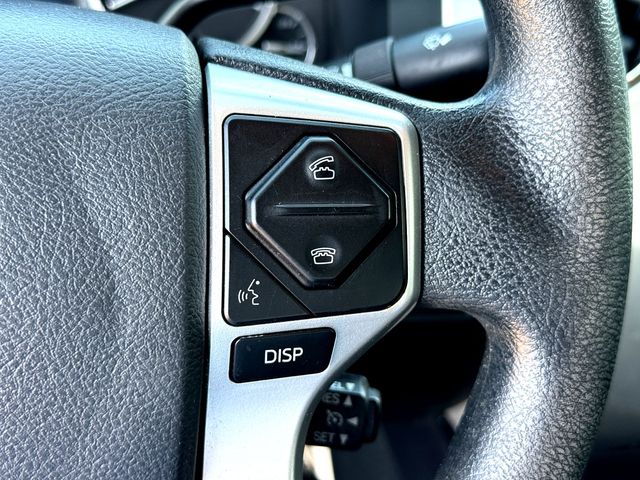 2017 Toyota Tundra SR5 photo 12