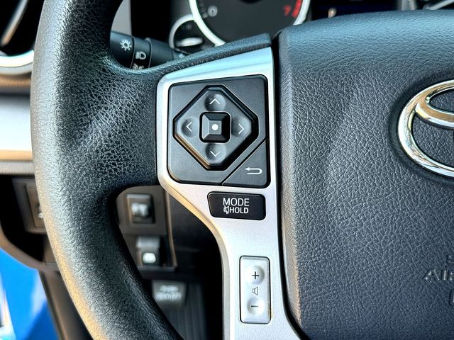2017 Toyota Tundra SR5 photo 13