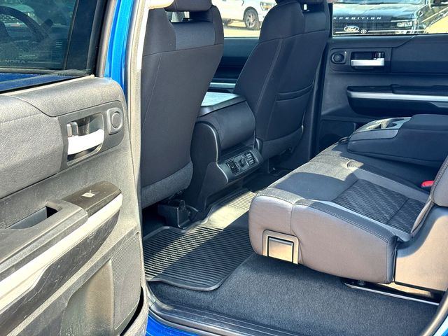 2017 Toyota Tundra SR5 photo 23