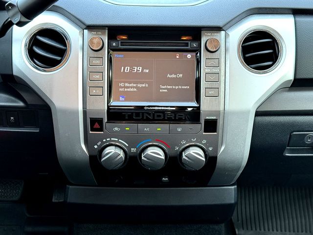 2017 Toyota Tundra SR5 photo 27
