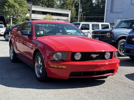 2005 Ford Mustang V6 Premium