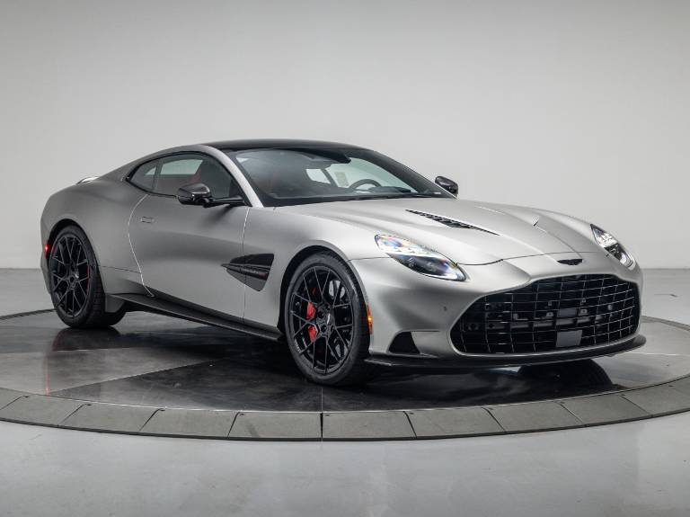 2025 Aston Martin Vanquish