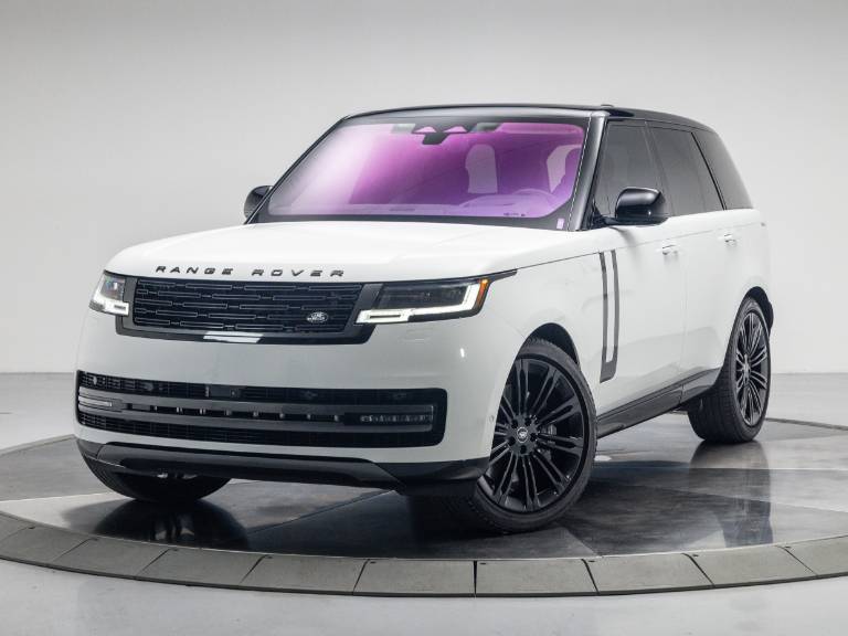 2023 Land Rover Range Rover P530 SE