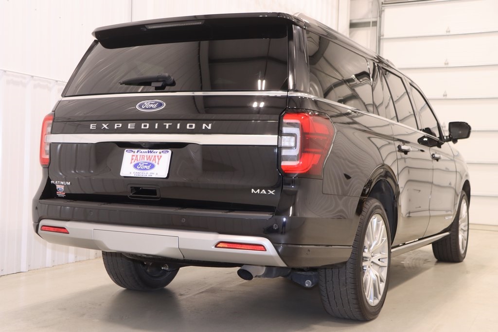 2024 Ford Expedition MAX Platinum photo 9