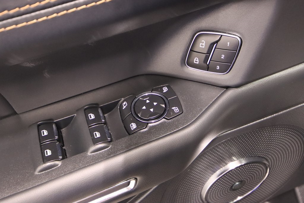 2024 Ford Expedition MAX Platinum photo 11