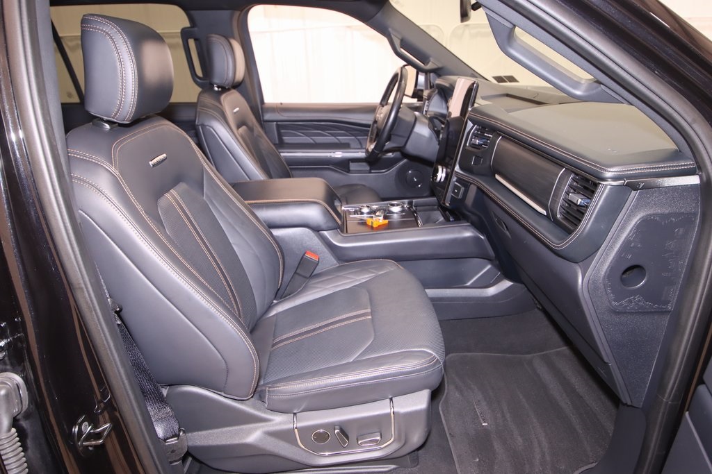 2024 Ford Expedition MAX Platinum photo 20