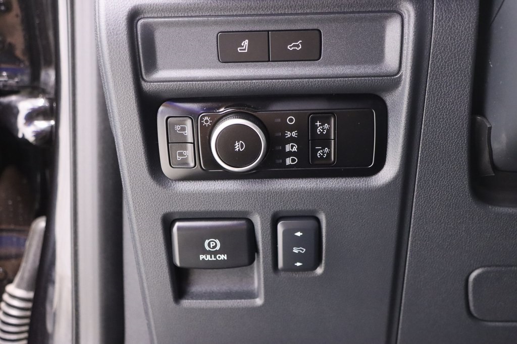 2024 Ford Expedition MAX Platinum photo 26