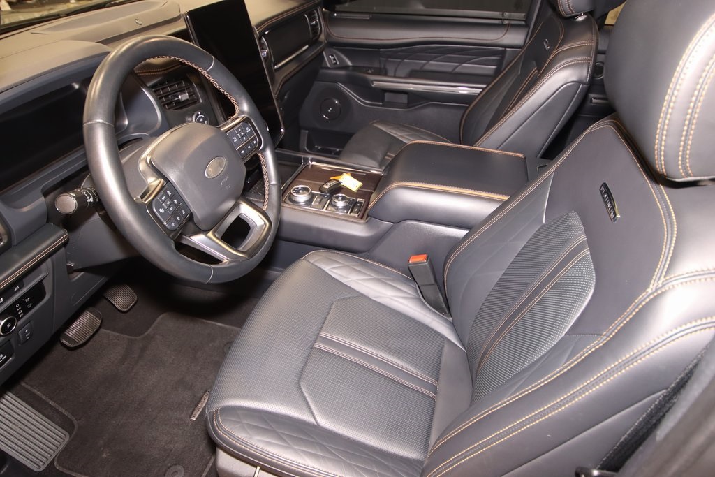 2024 Ford Expedition MAX Platinum photo 32