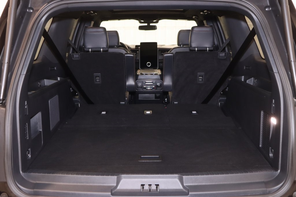 2024 Ford Expedition MAX Platinum photo 37