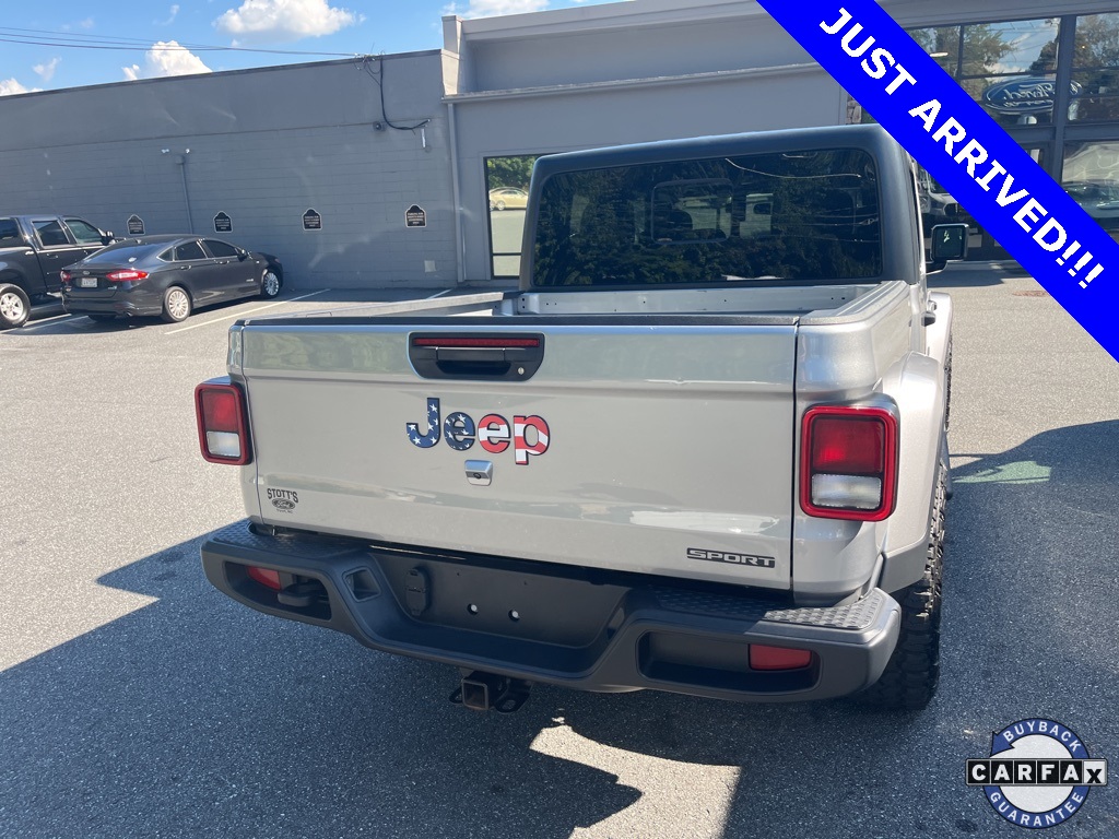 2021 Jeep Gladiator Sport photo 13