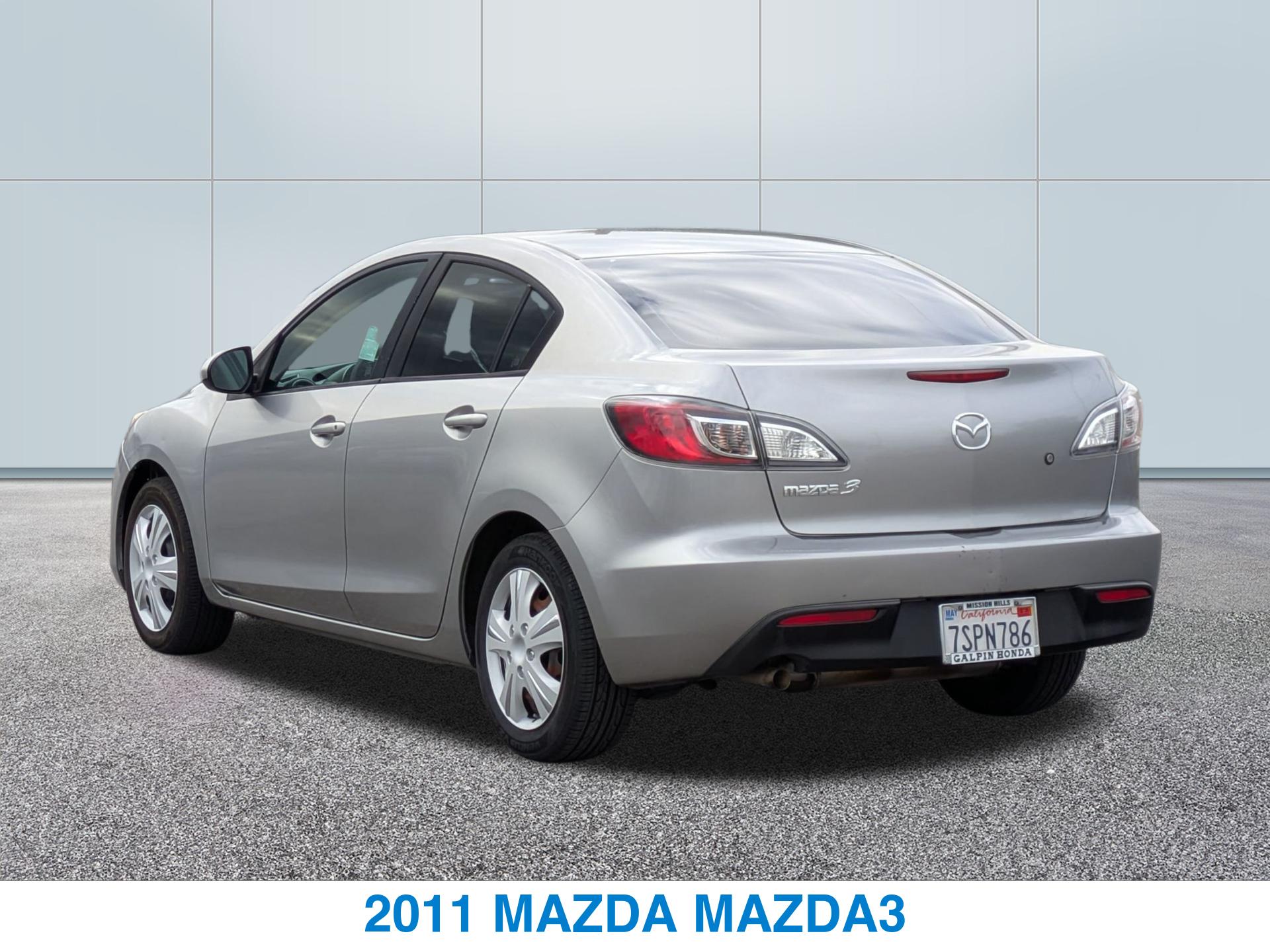 2011 Mazda Mazda3 i Sport photo 7