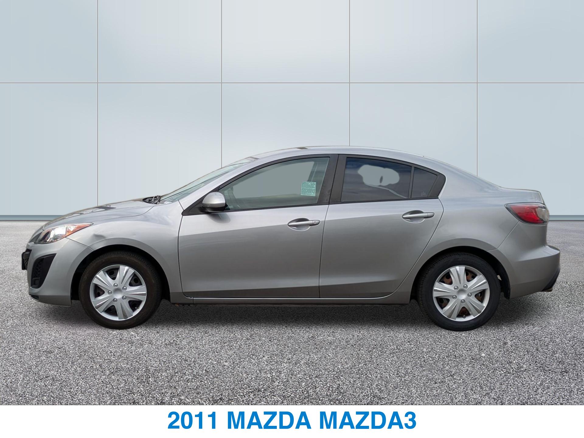 2011 Mazda Mazda3 i Sport photo 8