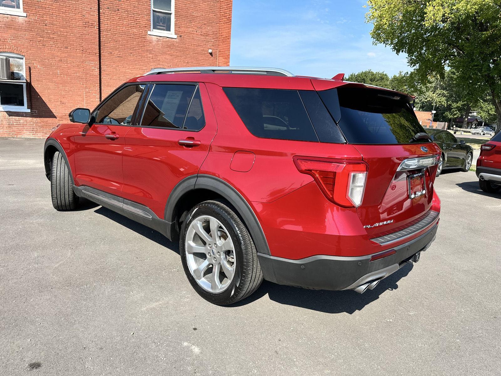 2020 Ford Explorer Platinum photo 5