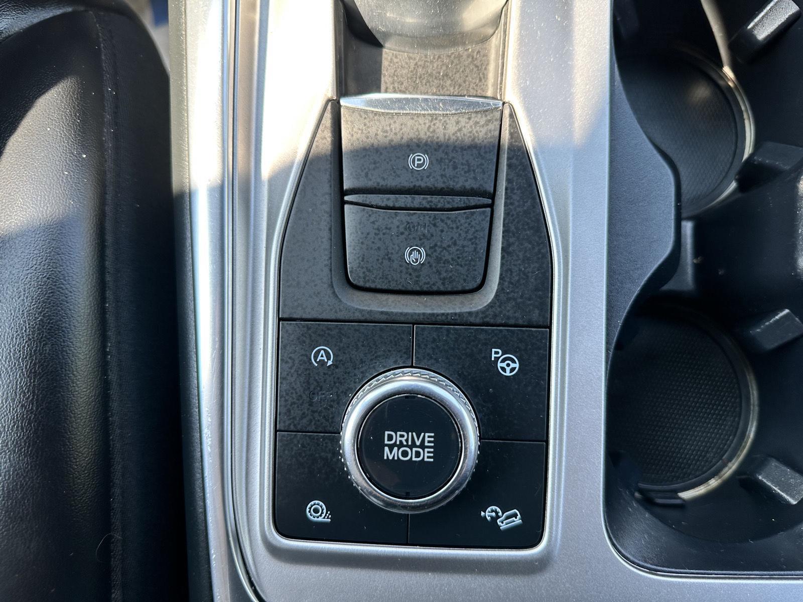 2020 Ford Explorer Platinum photo 36