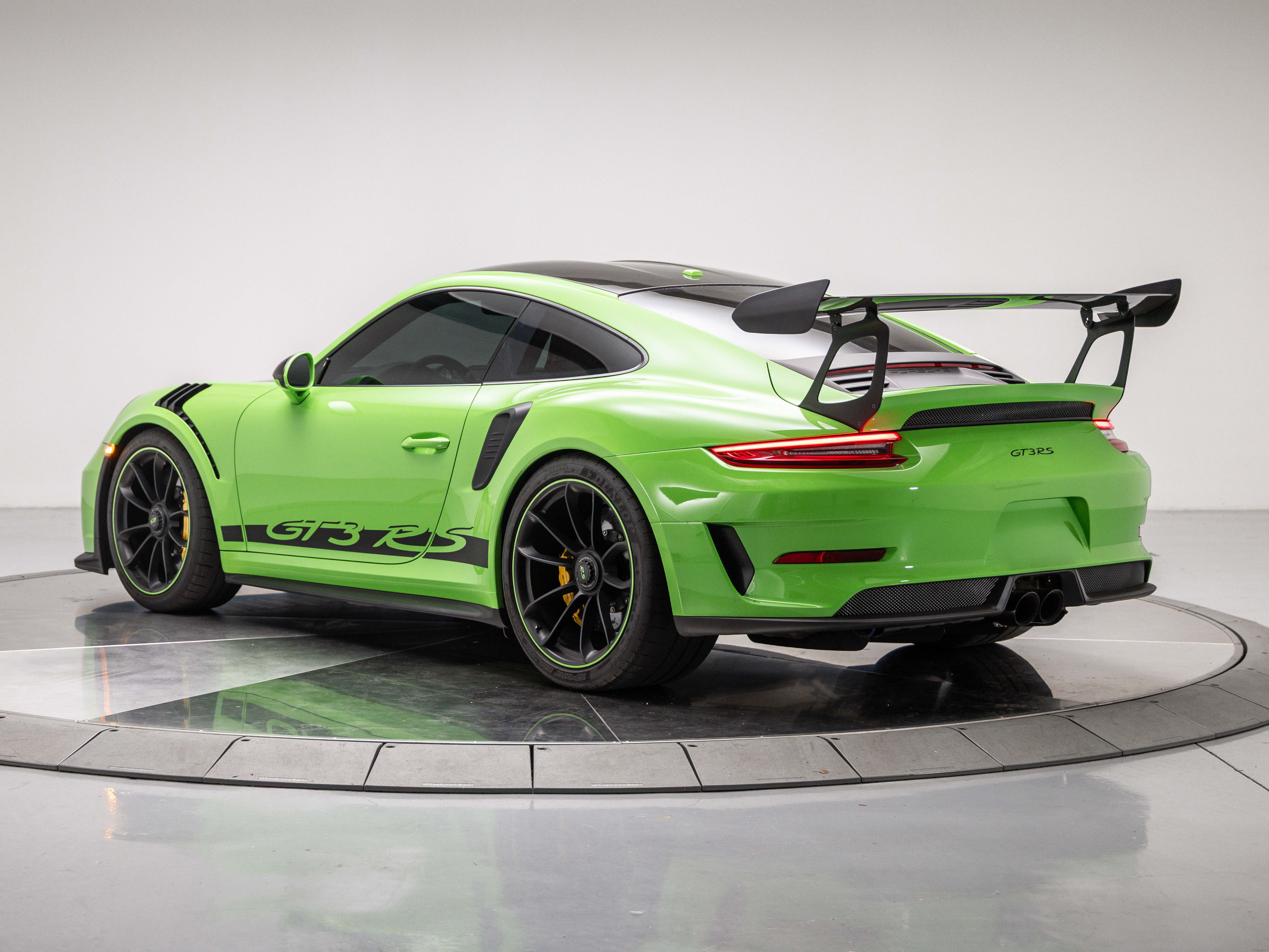 2019 Porsche 911 GT3 RS photo 3