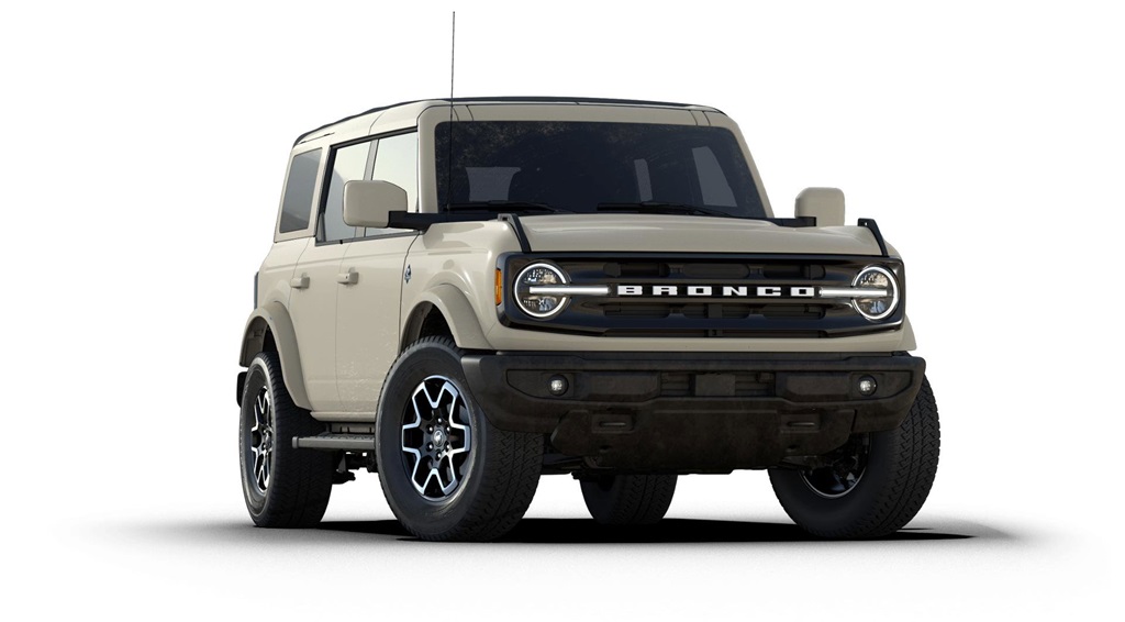 2025 Ford Bronco Outer Banks photo 3