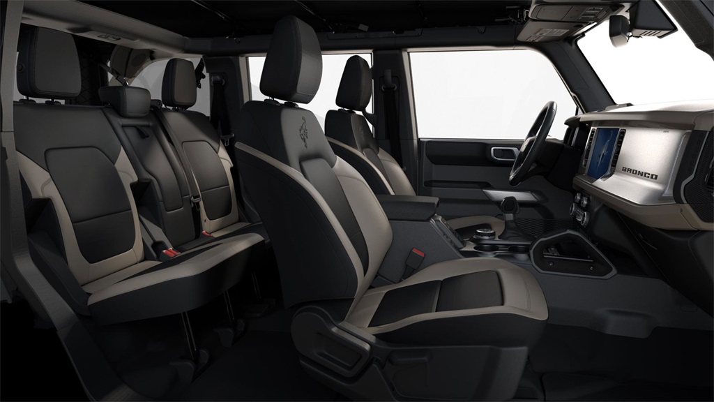 2025 Ford Bronco Outer Banks photo 5