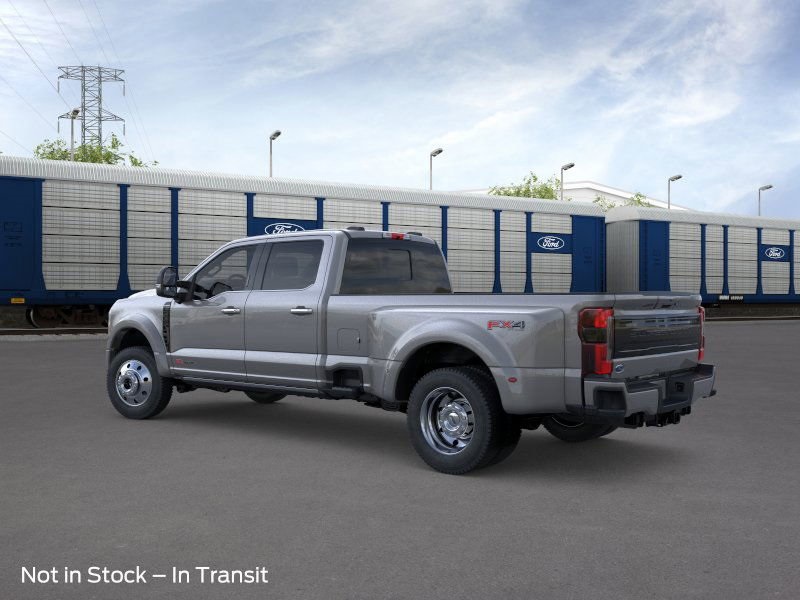 2026 Ford F-450 photo 4