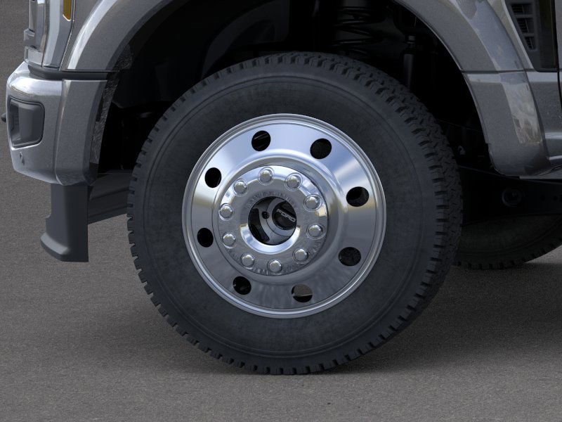 2026 Ford F-450 photo 18