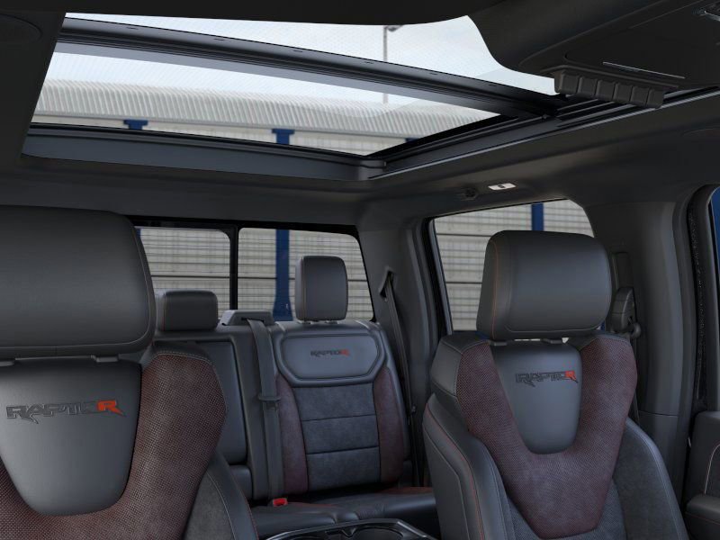 2025 Ford F-150 Raptor photo 3