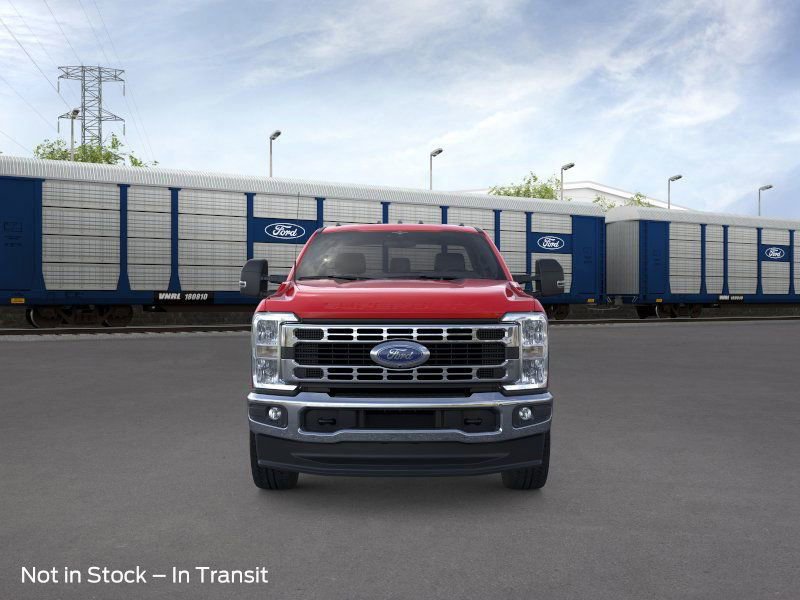2026 Ford F-350 XLT photo 7