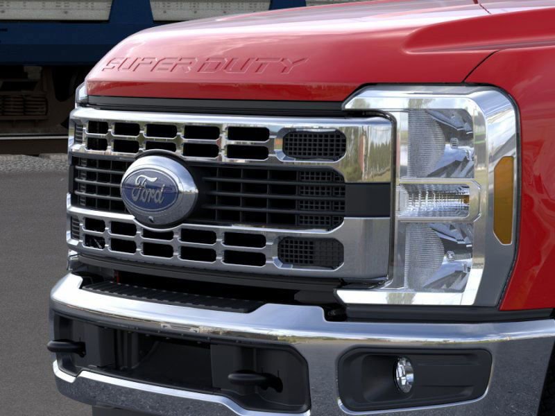 2026 Ford F-350 XLT photo 15