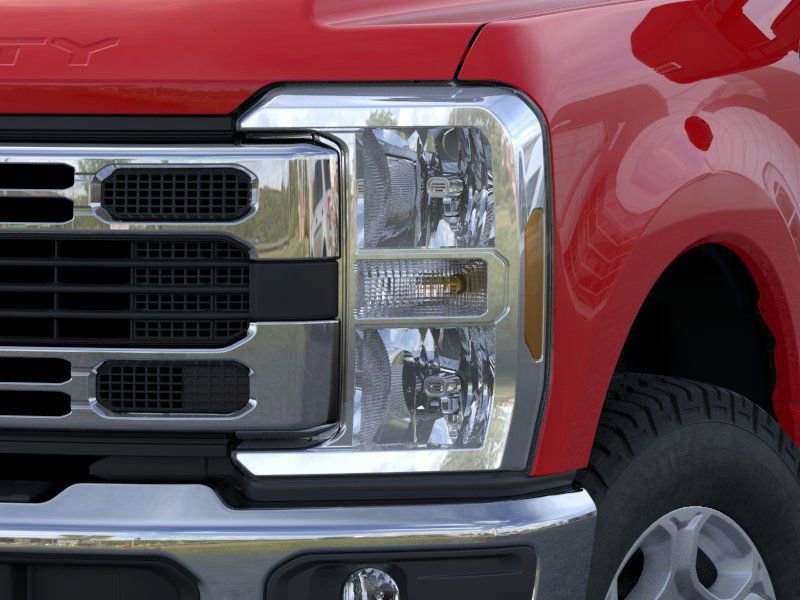 2026 Ford F-350 XLT photo 16