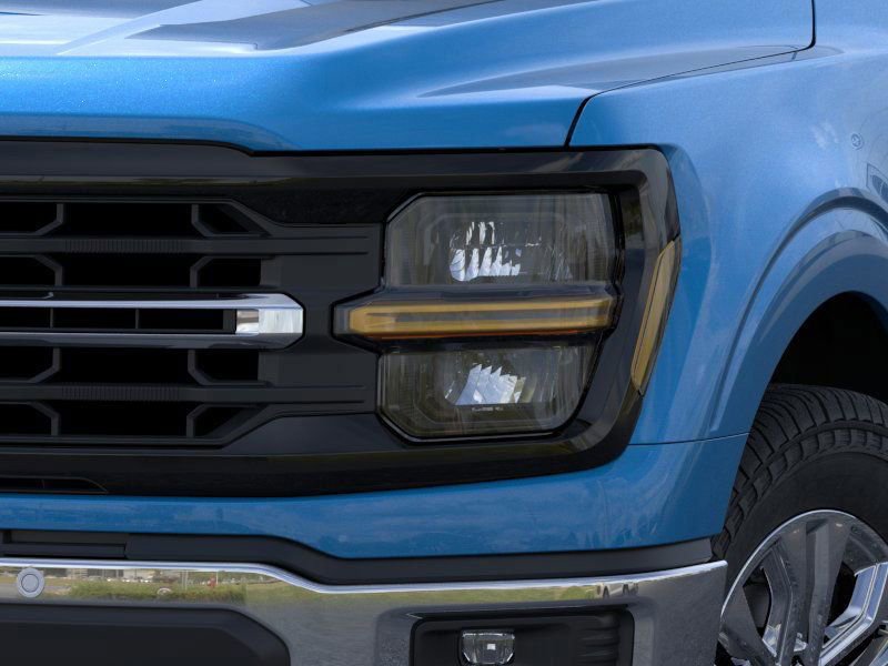2025 Ford F-150 XLT photo 19