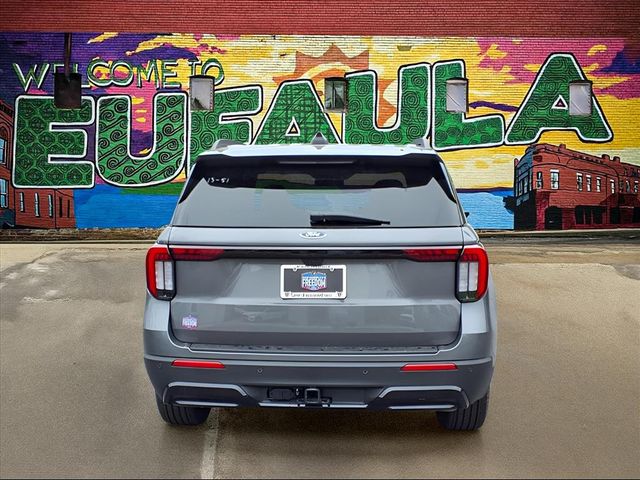 2025 Ford Explorer ST-Line photo 6