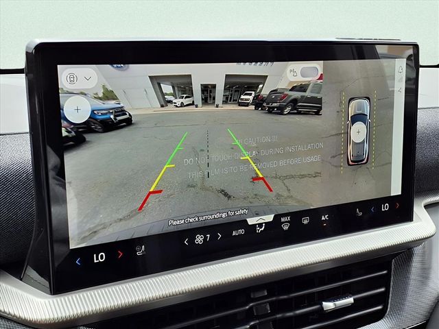 2025 Ford Explorer ST-Line photo 11