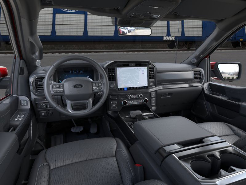 2025 Ford F-150 Lariat photo 3