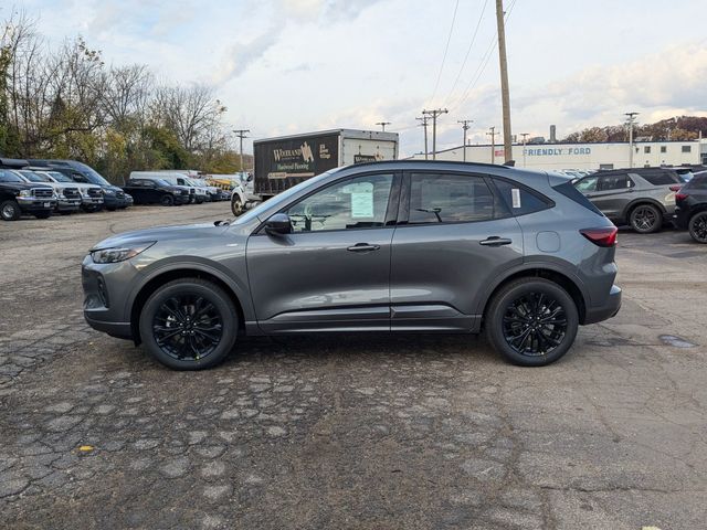 2025 Ford Escape ST-Line Elite photo 5