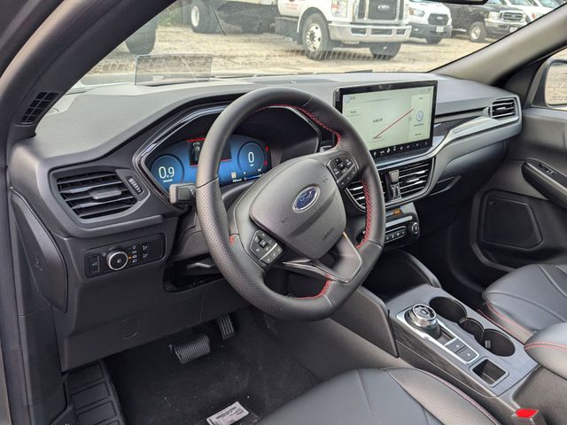 2025 Ford Escape ST-Line Elite photo 9