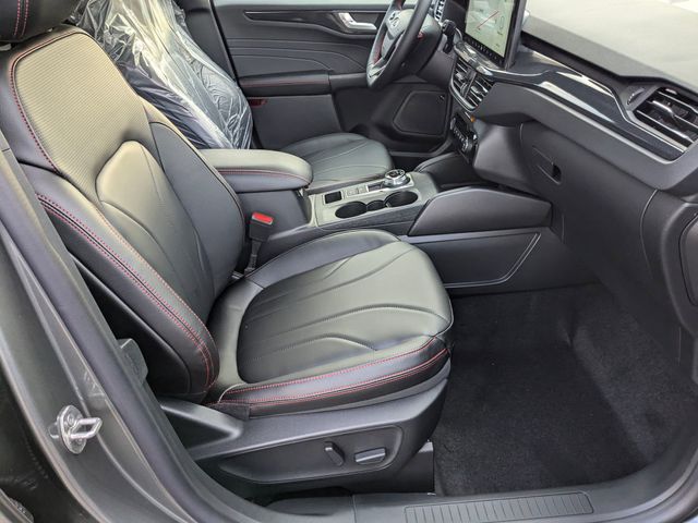 2025 Ford Escape ST-Line Elite photo 25