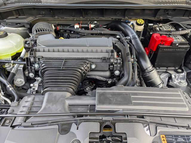 2025 Ford Escape ST-Line Elite photo 27