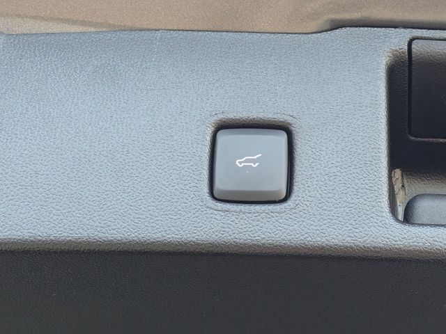 2025 Ford Escape ST-Line Elite photo 23
