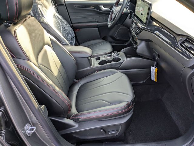 2025 Ford Escape ST-Line Elite photo 25