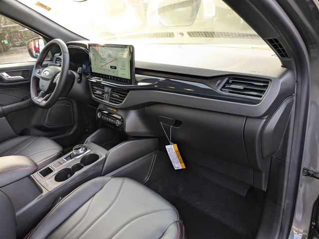 2025 Ford Escape ST-Line Elite photo 26