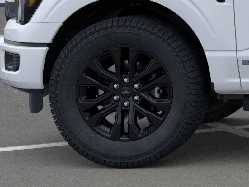 2025 Ford F-150 Lariat photo 18