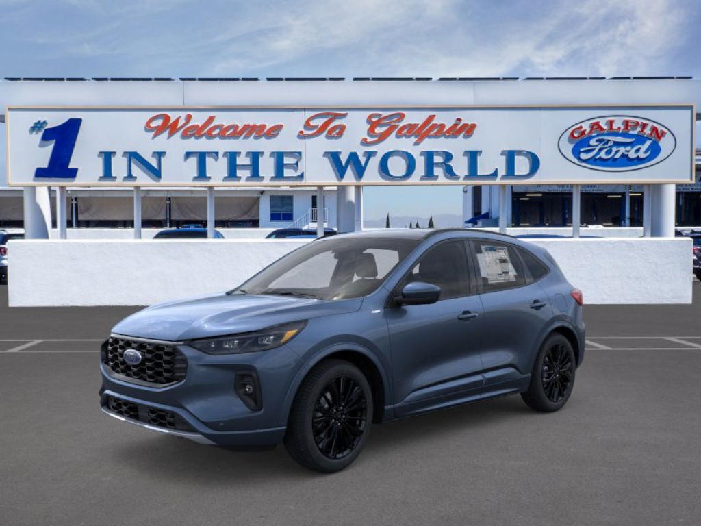 2025 Ford Escape ST-Line Elite