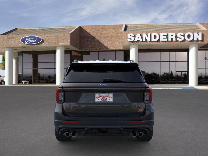 2025 Ford Explorer ST photo 4